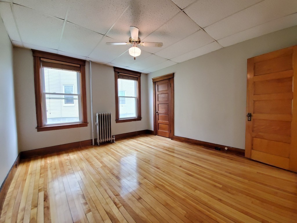 21 Hitchcock Road Worcester, MA 01603 - Photo 10 of 42