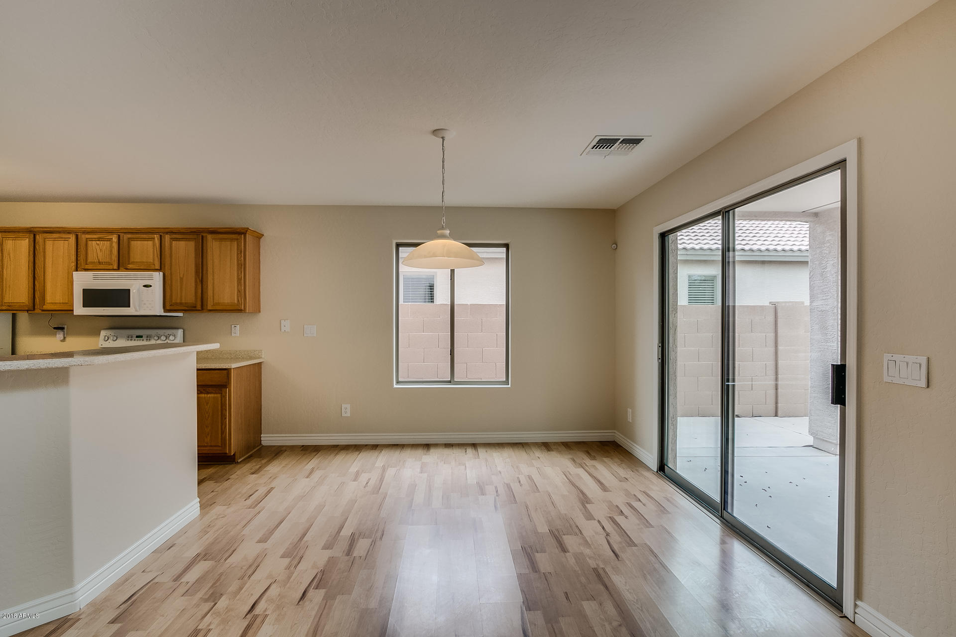 1715 East Harwell Road Phoenix, AZ 85042 - Photo 8 of 32 Harwell-06