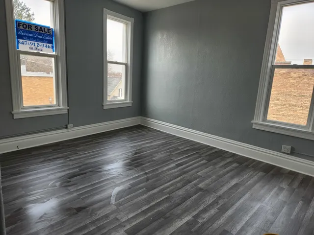 $165,000 | 7 National Street, Unit 7, Elgin, IL 60123