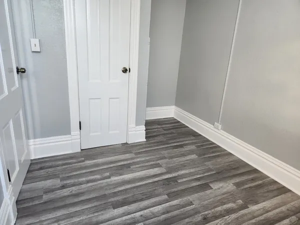 $159,000 | 7 National Street, Unit 7, Elgin, IL 60123