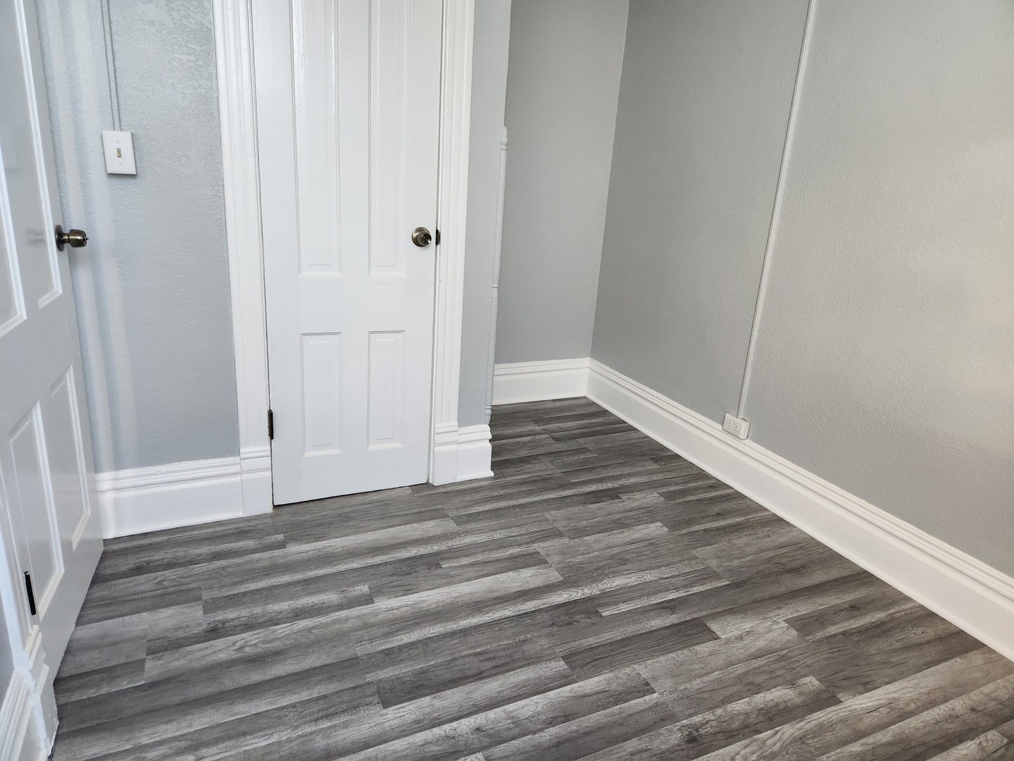 7 National Street, Unit 7 Elgin, IL 60123 - Photo 6 of 10