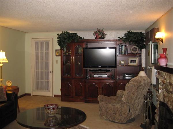 4 Ridgewood Road Wilbraham, MA 01095 - Photo 9 of 27 Gallery Image 9