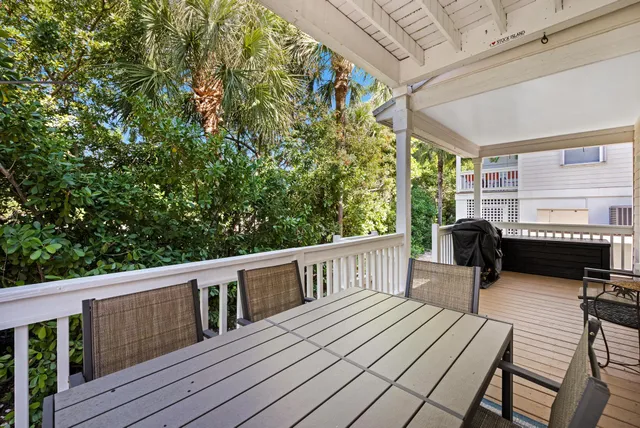 $1,400,000 | 31 Coral Way, Stock Island, FL 33040