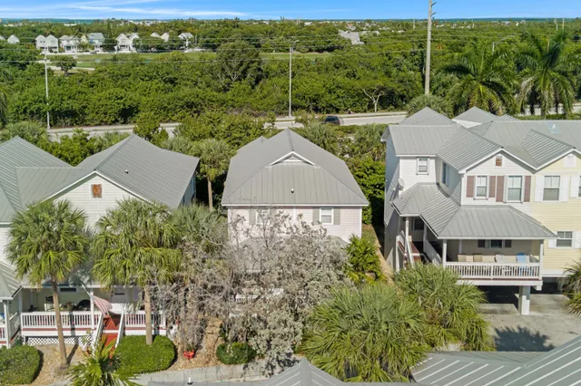 $1,400,000 | 31 Coral Way, Stock Island, FL 33040