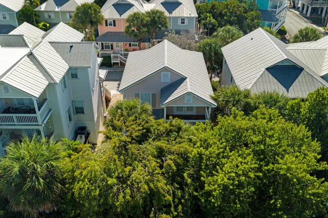 $1,400,000 | 31 Coral Way, Stock Island, FL 33040