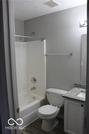 $2,500 | 6272 Saddletree Drive, Zionsville, IN 46077