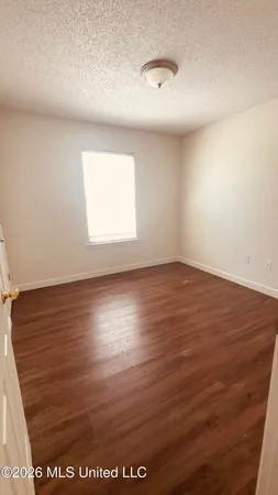 $1,400 | 10662 East Bay Tree Drive, Gulfport, MS 39503
