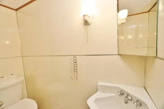 $379,000 | 2 West Broadway, Bangor, ME 04401