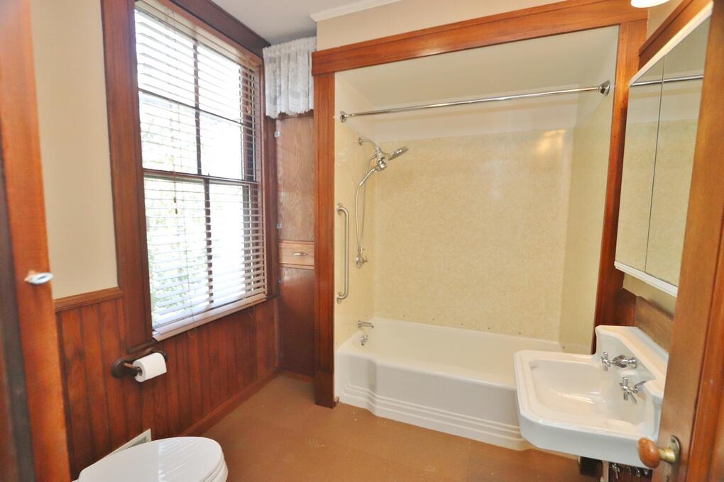 2 West Broadway Bangor, ME 04401 - Photo 31 of 51 IMG_3993 (Copy)