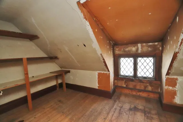 $379,000 | 2 West Broadway, Bangor, ME 04401