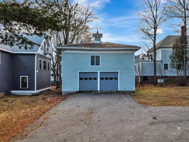 $379,000 | 2 West Broadway, Bangor, ME 04401