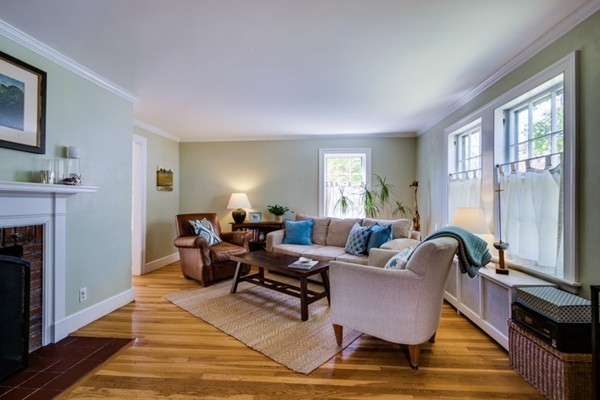 43 Ravine Road Medford, MA 02155 - Photo 3 of 26 Gallery Image 3