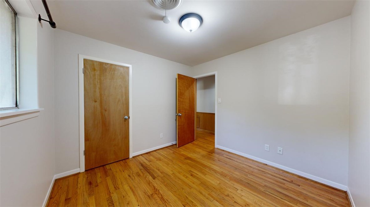 203 West Brookside Drive Bryan, TX 77801 - Photo 21 of 37