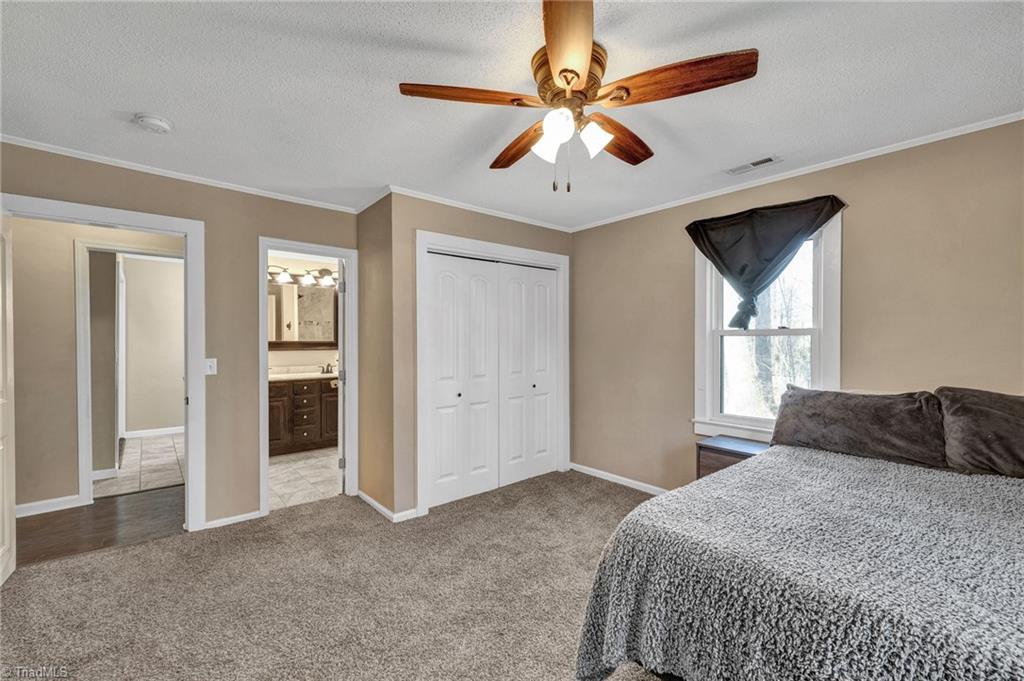 2085 Volunteer Road Pinnacle, NC 27043 - Photo 12 of 19