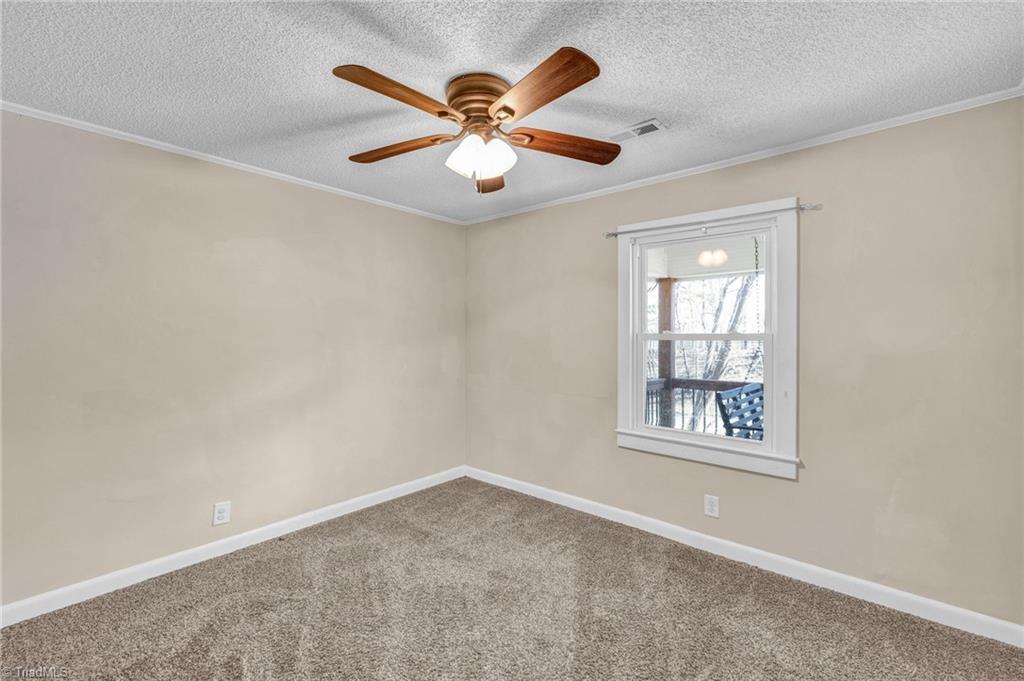 2085 Volunteer Road Pinnacle, NC 27043 - Photo 14 of 19