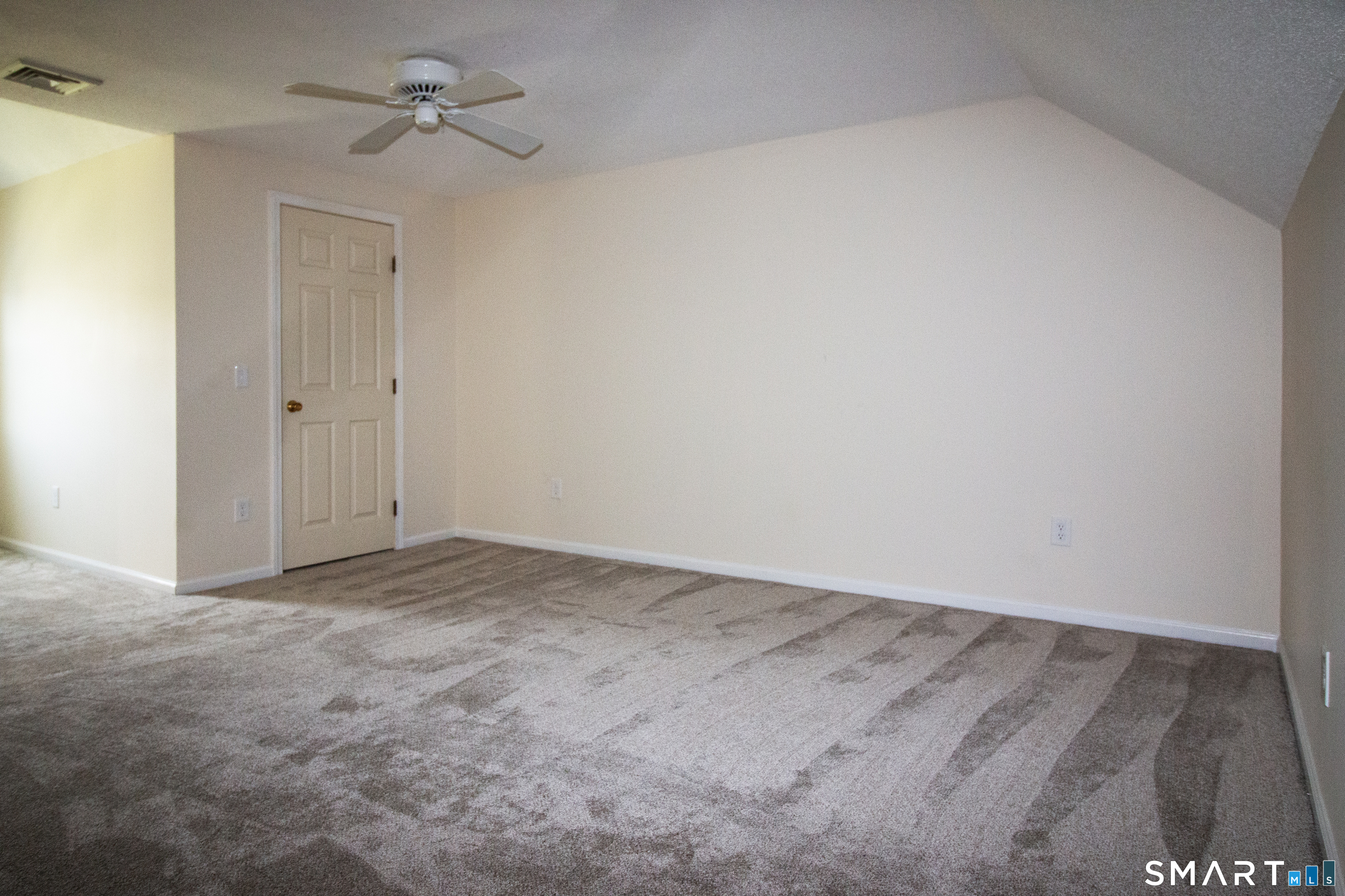 378 Meridian St Extension, Unit 28 Groton, CT 06340 - Photo 19 of 21 Gallery Image 19