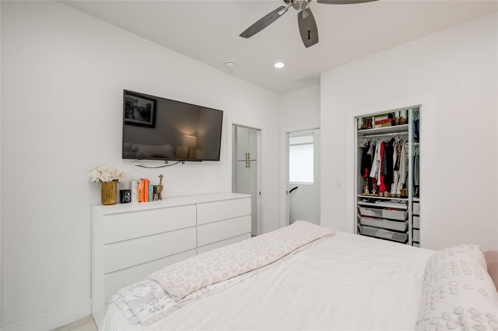 1404 East 2nd Street, Unit 2 Austin, TX 78702 - Photo 20 of 33