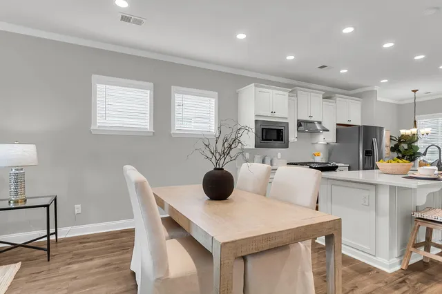 $525,000 | 214 Garden Gate Way, Summerville, SC 29486