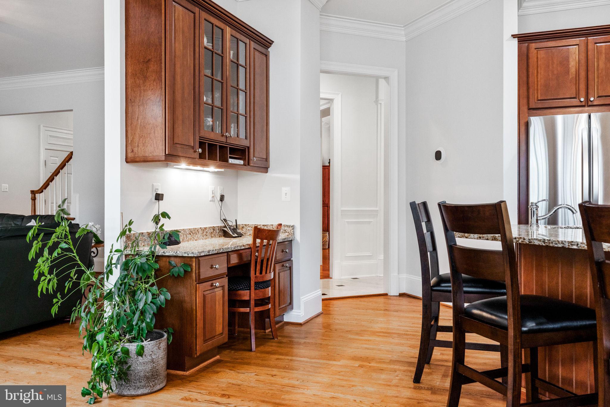 41741 Raspberry Drive Leesburg, VA 20176 - Photo 63 of 117 Work station