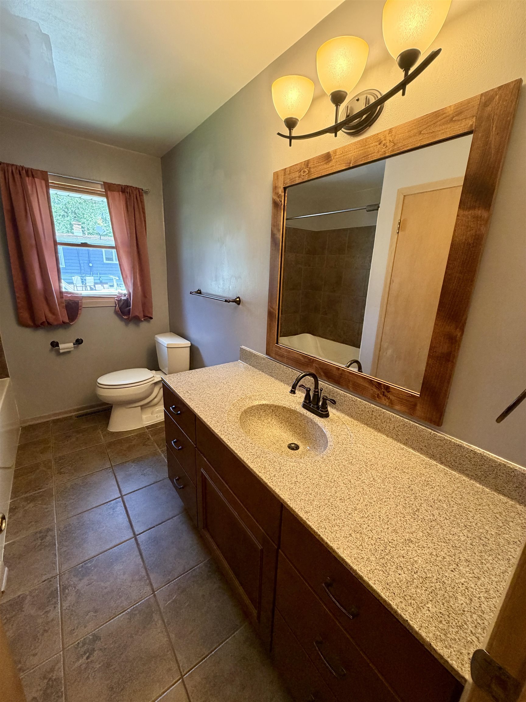 917 26th Street Monroe, WI 53566 - Photo 33 of 38