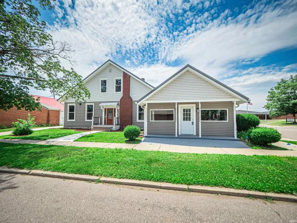 $364,900 | 32 West Fletchall Avenue, Poseyville, IN 47633