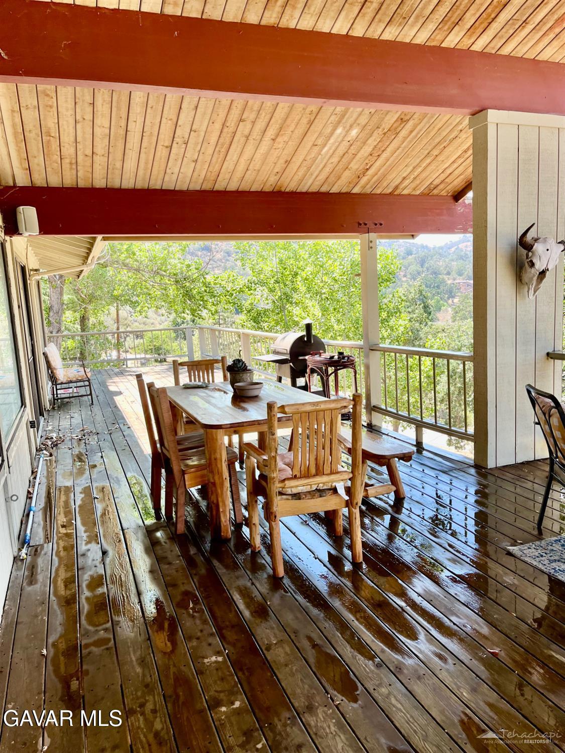 29901 Skyline Drive Tehachapi, CA 93561 - Photo 23 of 45 f deck