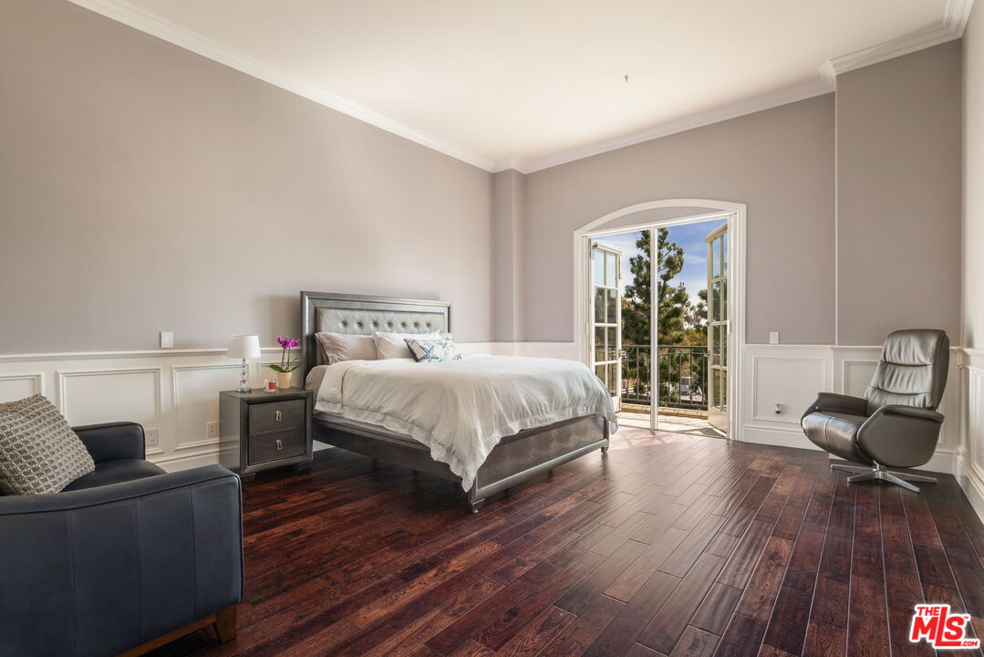 11500 San Vicente Boulevard, Unit 522 Los Angeles, CA 90049 - Photo 12 of 24