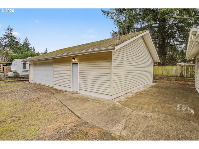 $565,000 | 3220 31st Street, Florence, OR 97439
