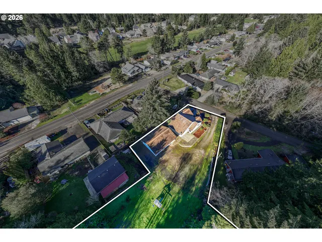 $565,000 | 3220 31st Street, Florence, OR 97439