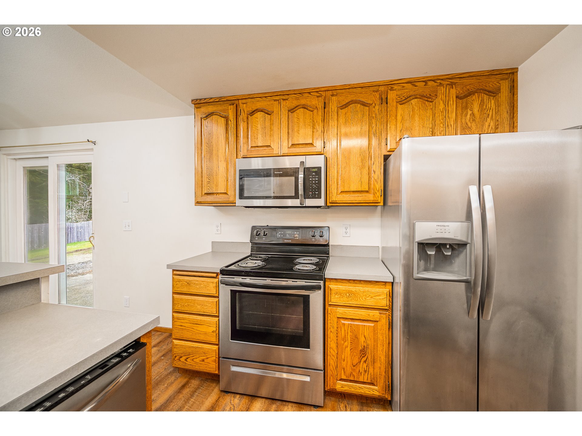 3220 31st Street Florence, OR 97439 - Photo 10 of 41