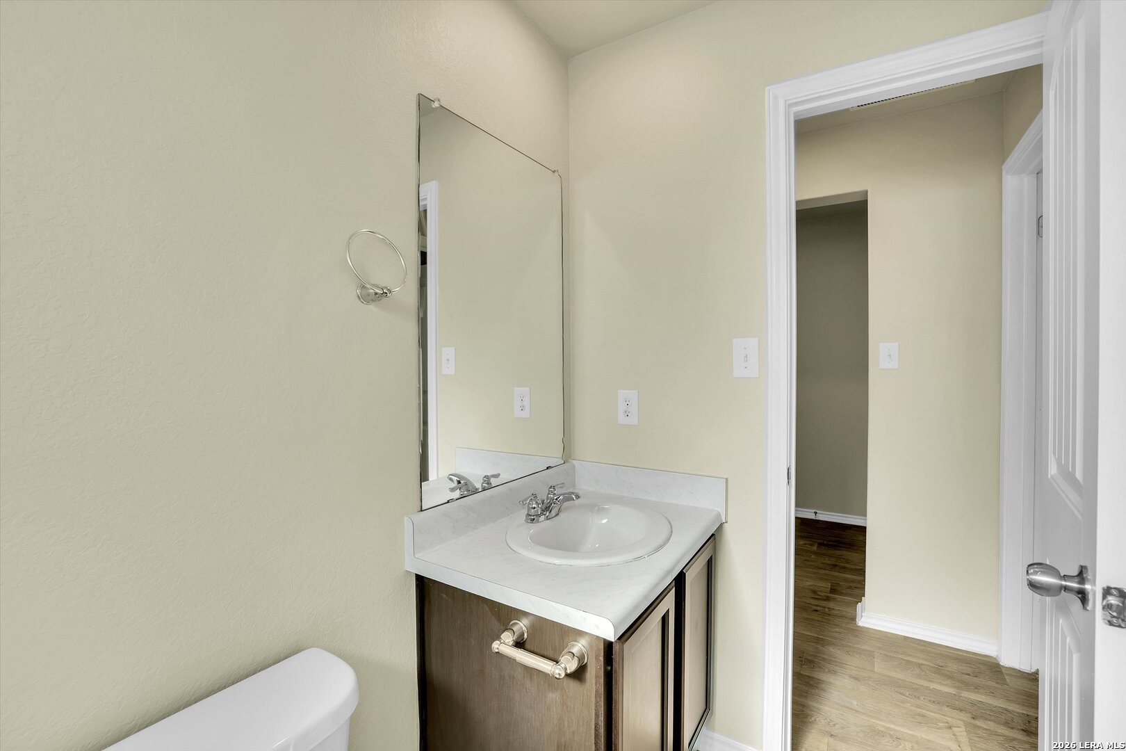 7639 Hercules Point San Antonio, TX 78252 - Photo 25 of 28 a bathroom with a sink toilet and shower