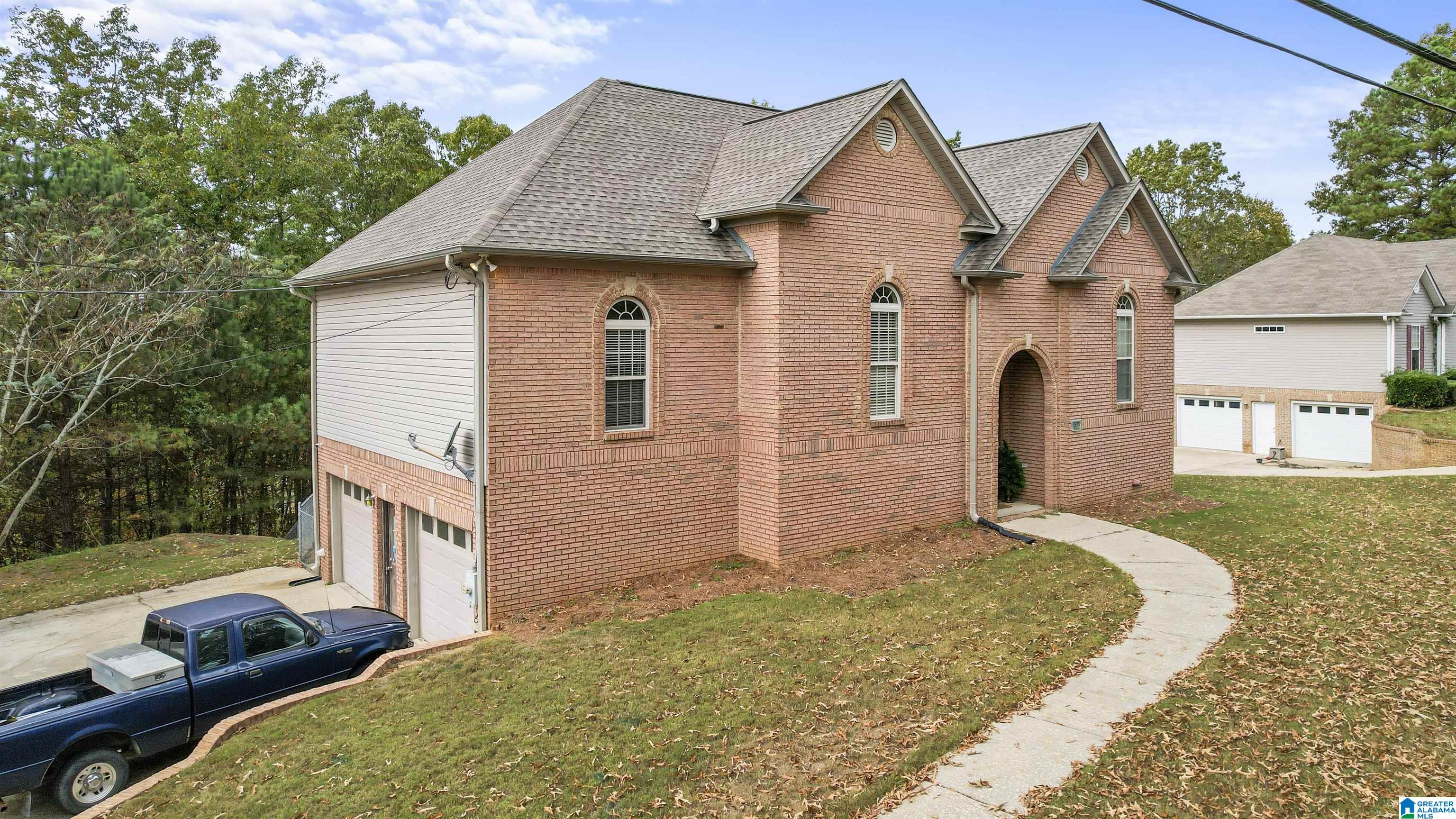 577 Levine Road Odenville, AL 35120 - Photo 4 of 44