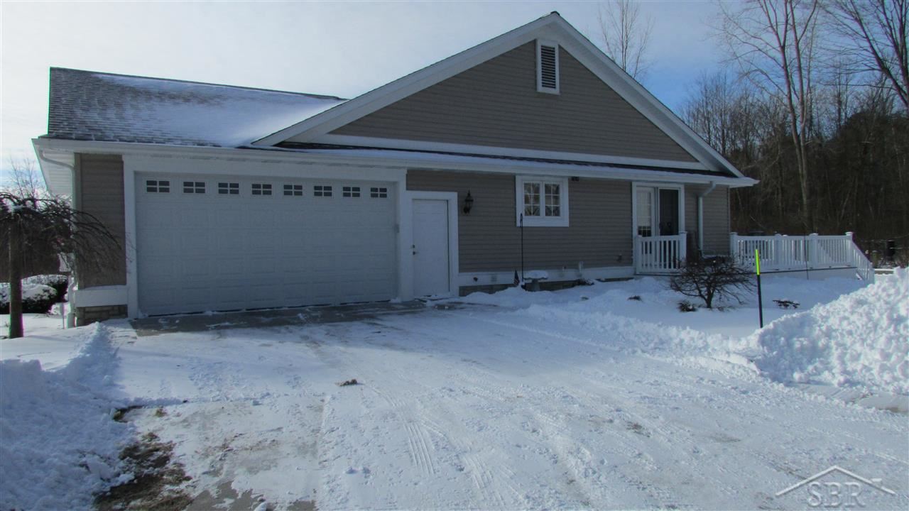 1504 South Hemlock Road Hemlock, MI 48626 - Photo 5 of 41 31228513-4.JPG