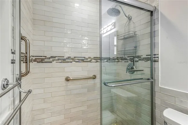 $685,000 | 1900 Benjamin Franklin Drive, Unit V12, Sarasota, FL 34236