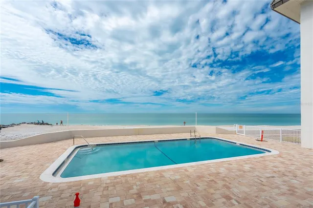 $685,000 | 1900 Benjamin Franklin Drive, Unit V12, Sarasota, FL 34236