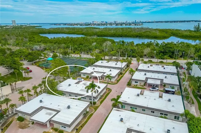 $685,000 | 1900 Benjamin Franklin Drive, Unit V12, Sarasota, FL 34236