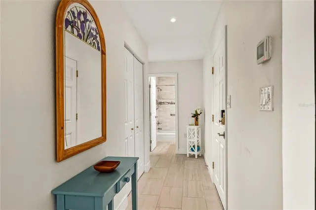 $685,000 | 1900 Benjamin Franklin Drive, Unit V12, Sarasota, FL 34236