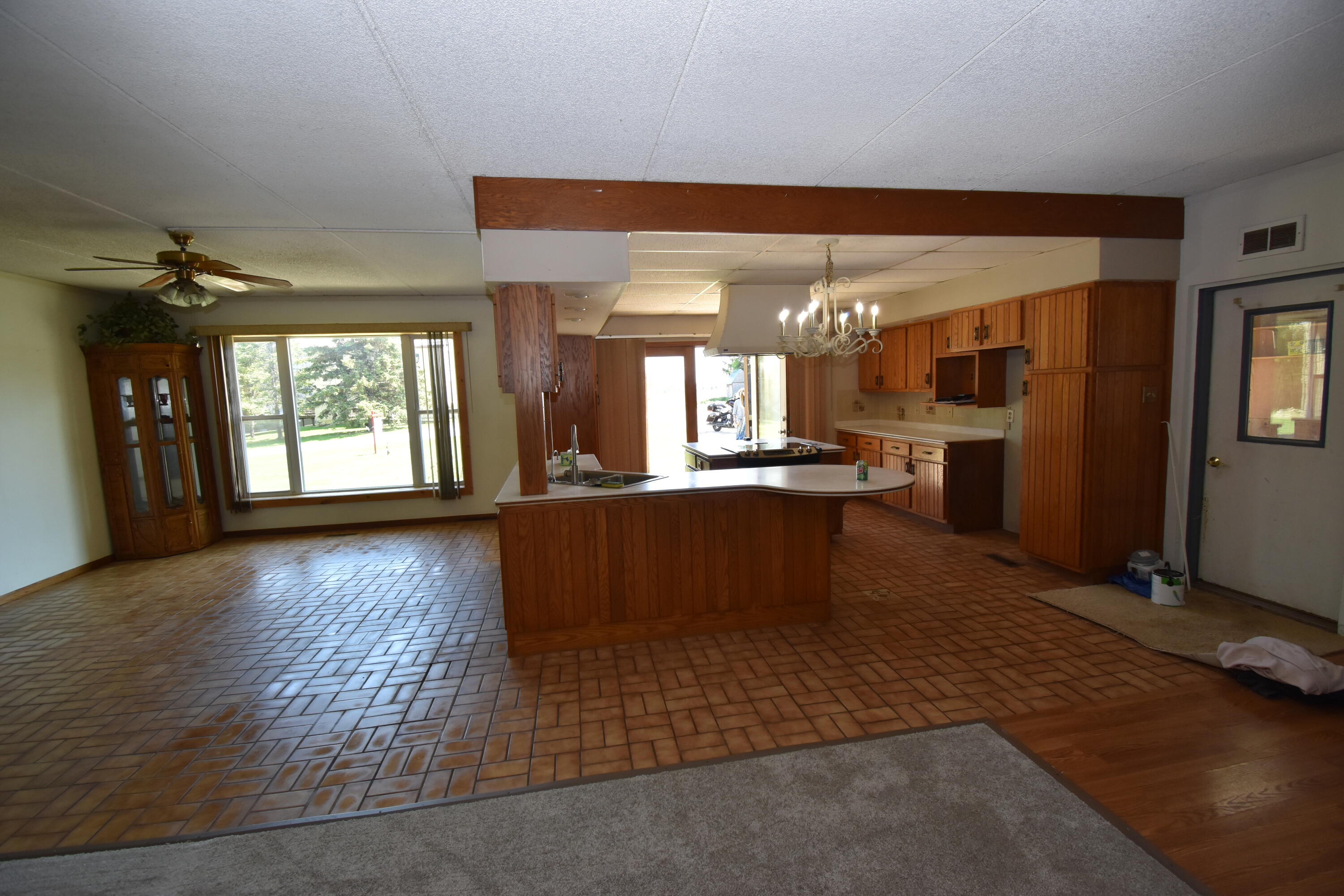 853 West Keil Road New Holstein, WI 53061 - Photo 3 of 26 kit/dinette