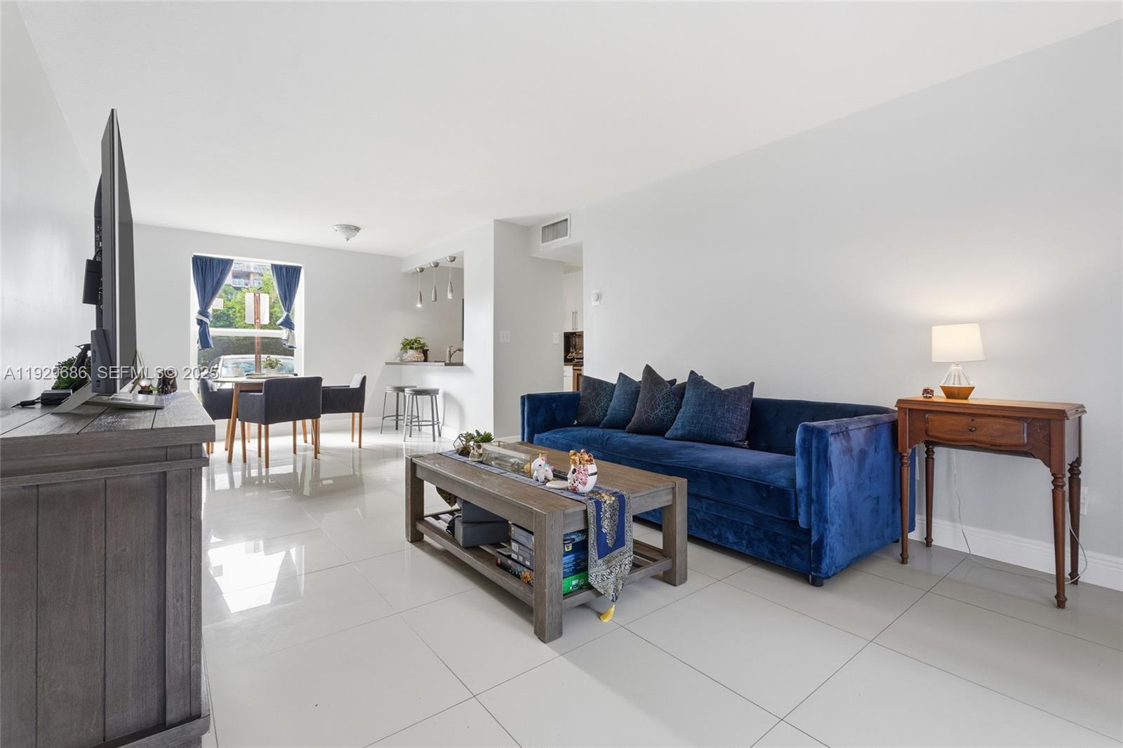 2160 Southwest 16th Avenue, Unit 120 Miami, FL 33145 - Photo 4 of 31