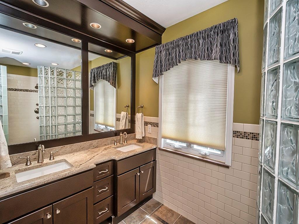 445 Arden Road Pittsburgh, PA 15216 - Photo 13 of 21 Gallery Image 13