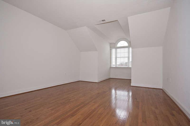 509 Hawkshead Road Lutherville-Timonium, MD 21093 - Photo 22 of 30 Bedroom 3 with Dormer Accent