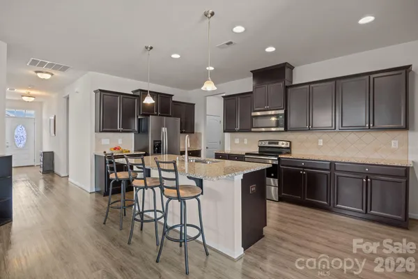 $439,900 | 7902 Meridale Forest Drive, Charlotte, NC 28269