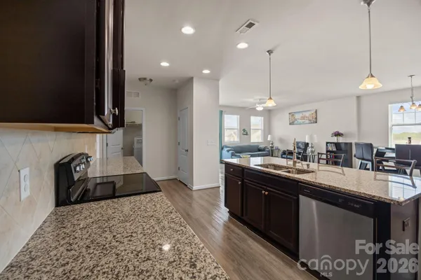 $439,900 | 7902 Meridale Forest Drive, Charlotte, NC 28269