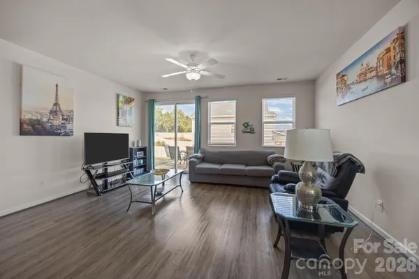 $439,900 | 7902 Meridale Forest Drive, Charlotte, NC 28269