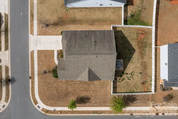 $439,900 | 7902 Meridale Forest Drive, Charlotte, NC 28269