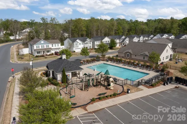 $439,900 | 7902 Meridale Forest Drive, Charlotte, NC 28269