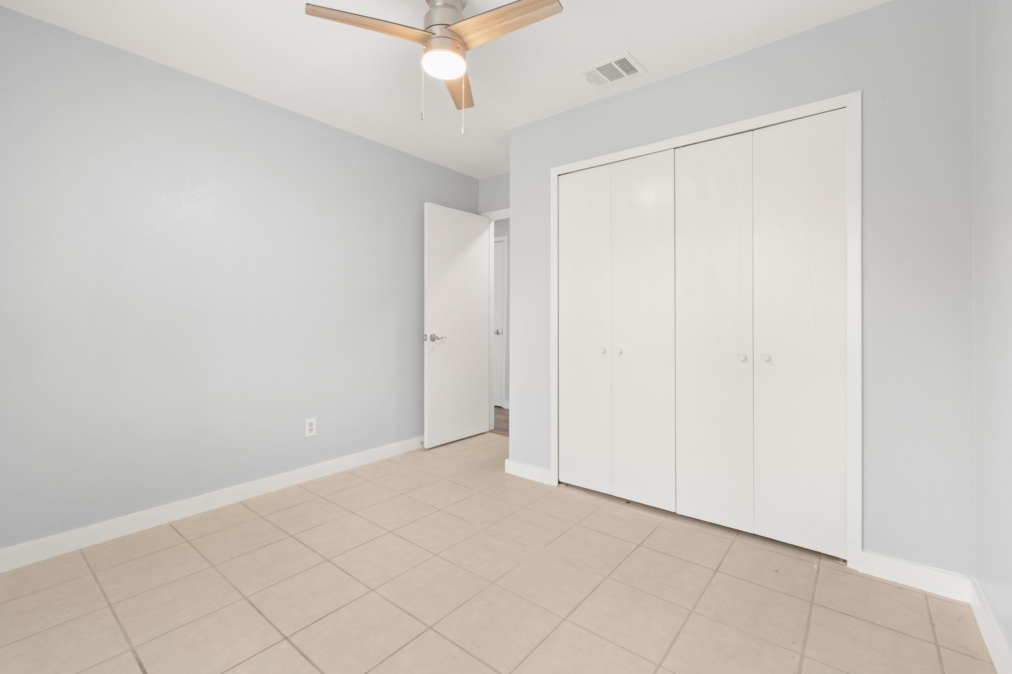 3917 Leafield Drive Austin, TX 78749 - Photo 21 of 40 Bedroom # 3