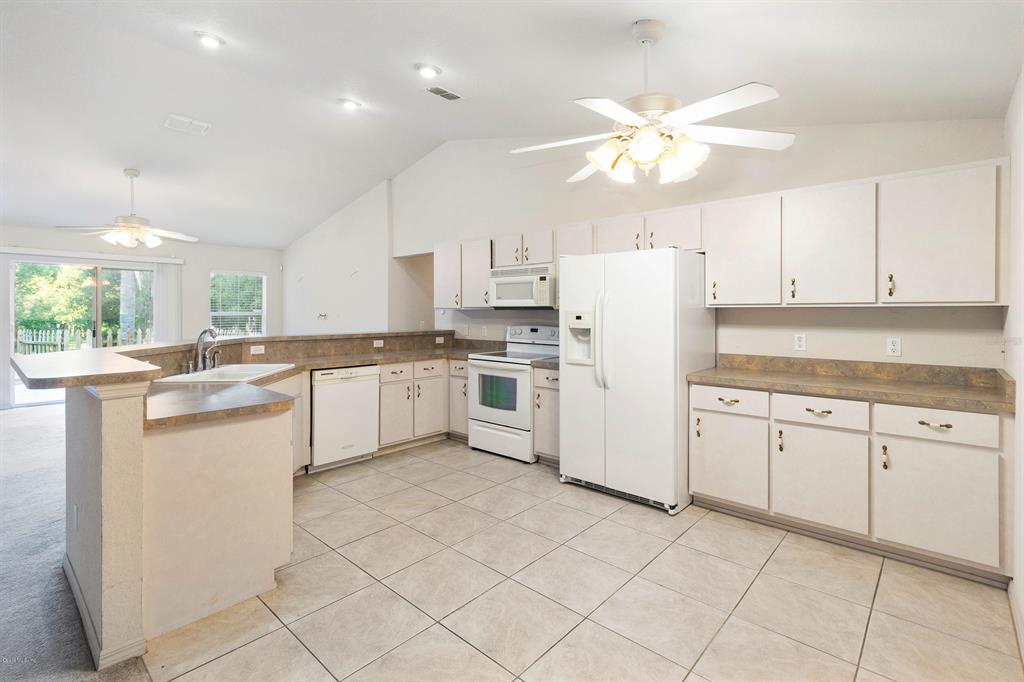 15480 Southeast 105th Terrace Road Summerfield, FL 34491 - Photo 9 of 54 IMG_5239
