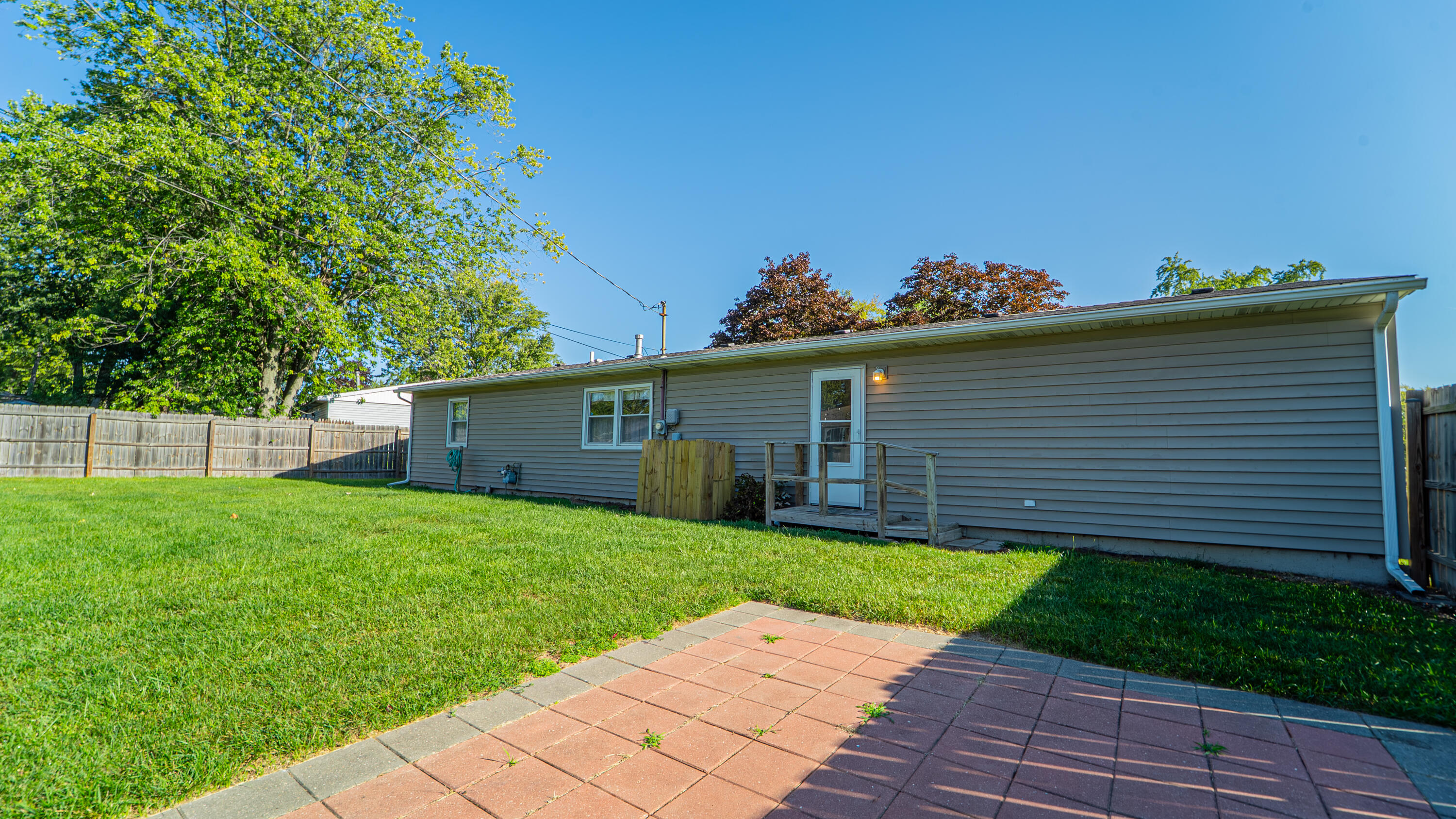 654 Nome Road Valparaiso, IN 46385 - Photo 17 of 21 3000x1687