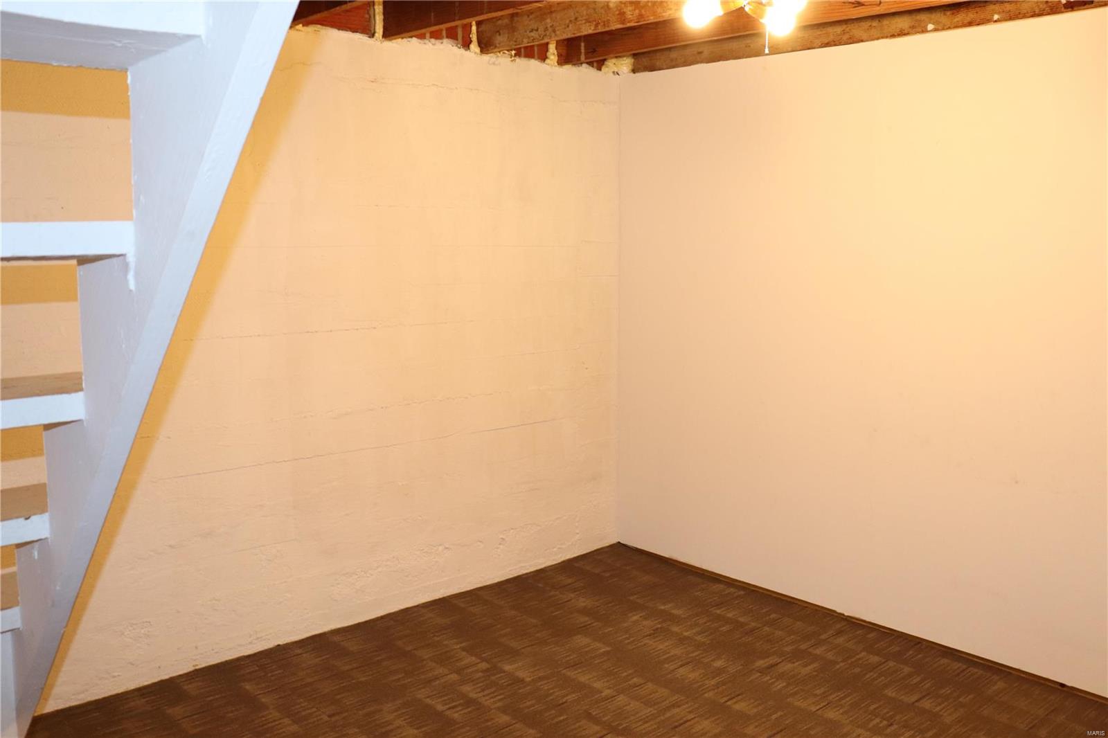 5124 Heege Road St. Louis, MO 63123 - Photo 14 of 22 Gallery Image 14